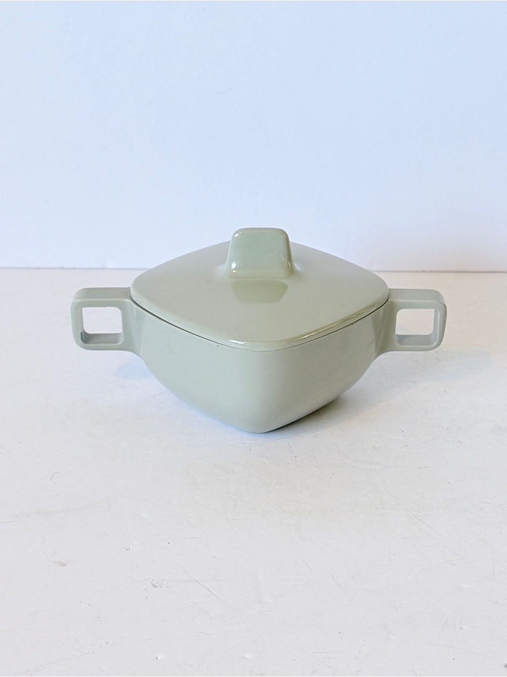 Vintage Arrowhead Modern Design Grey Melmac Sugar Bowl w/ Lid Mid Century Modern